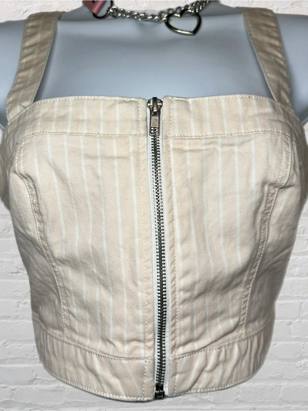 Forever 21 Light Pink & White Stripped Zip Front Adjustable Strap Crop Top in M - Picture 4 of 8